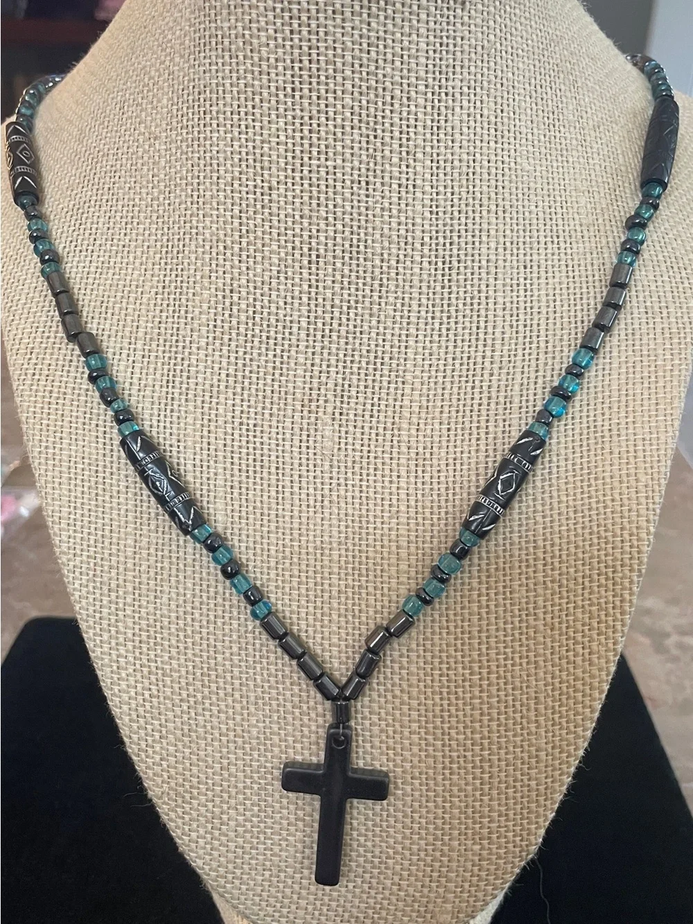 Cool unique beaded cross necklace, 22” unique design!  Excellent condition!